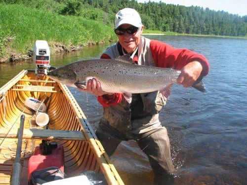Ledges guide Lloyd Lyons with a nice June salmon hooked and landed by Richard Tingley.