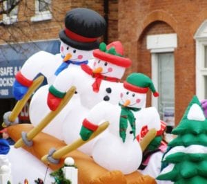 christmas-parade-snowmen-Small